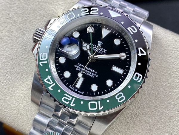 激安ロレックス背面デザイン